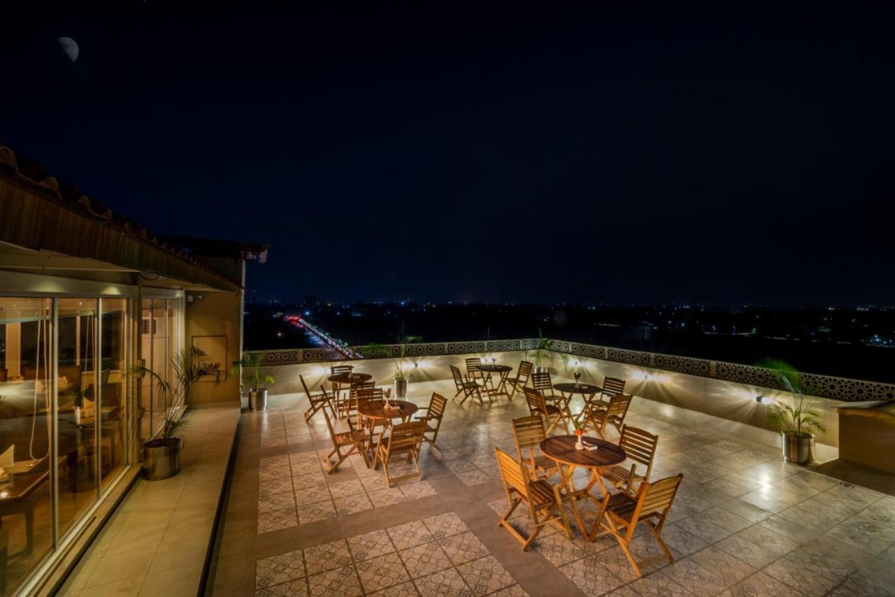 Hotel One Garden Town, Лахор Экстерьер фото